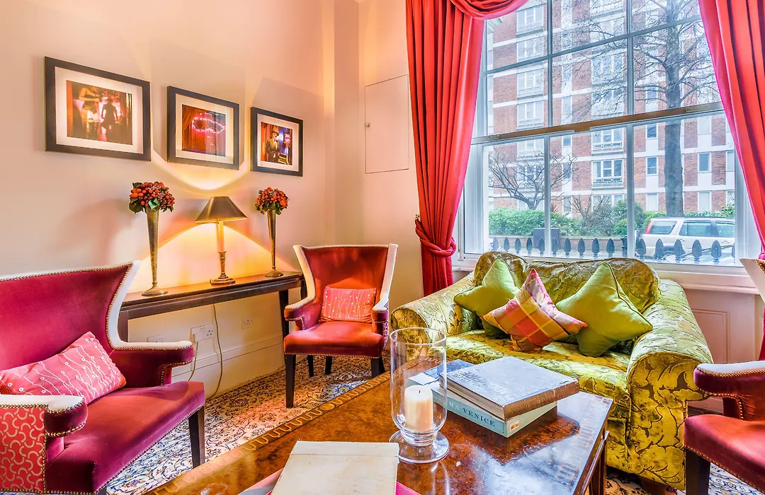 The Tophams Hotel-1