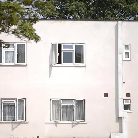 Acton Town Hotel-3