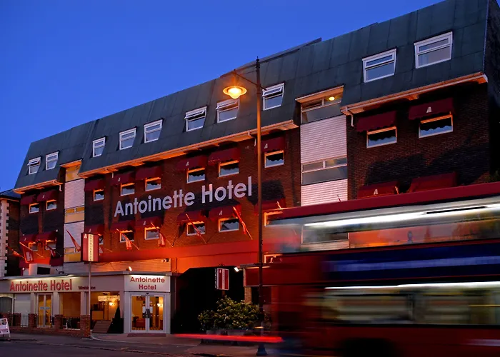 Antoinette Hotel Wimbledon London